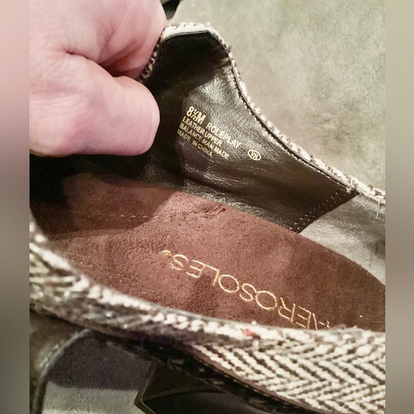 Aersoles Roleplay Women's Brown Herringbone Block Heels Size: 8.5 - Picture 9 of 10